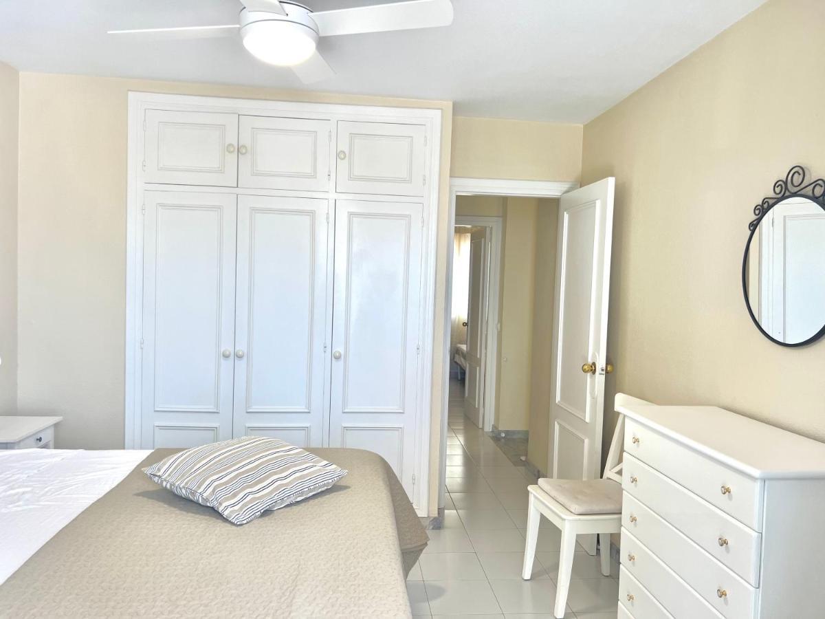Fabulous Vacation In A 2 Bedroom Townhouse With 2 Terraces Overlooking The Sea, Suitable For 6 People 3 Swimming Pools Tennis And 200 Mts From The Sea El Faro Luaran gambar