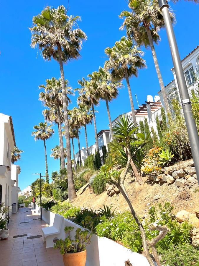 Fabulous Vacation In A 2 Bedroom Townhouse With 2 Terraces Overlooking The Sea, Suitable For 6 People 3 Swimming Pools Tennis And 200 Mts From The Sea El Faro Luaran gambar